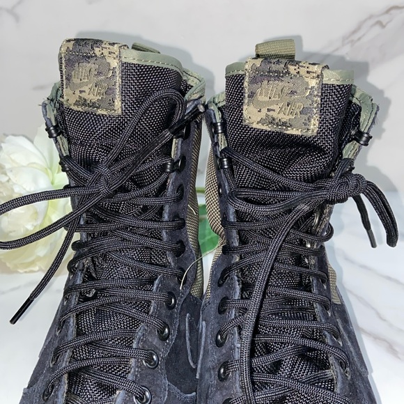 Nike Men's Sf Air Force 1 Black / Medium Olive Sneaker/Boot size 9 - Picture 9 of 17